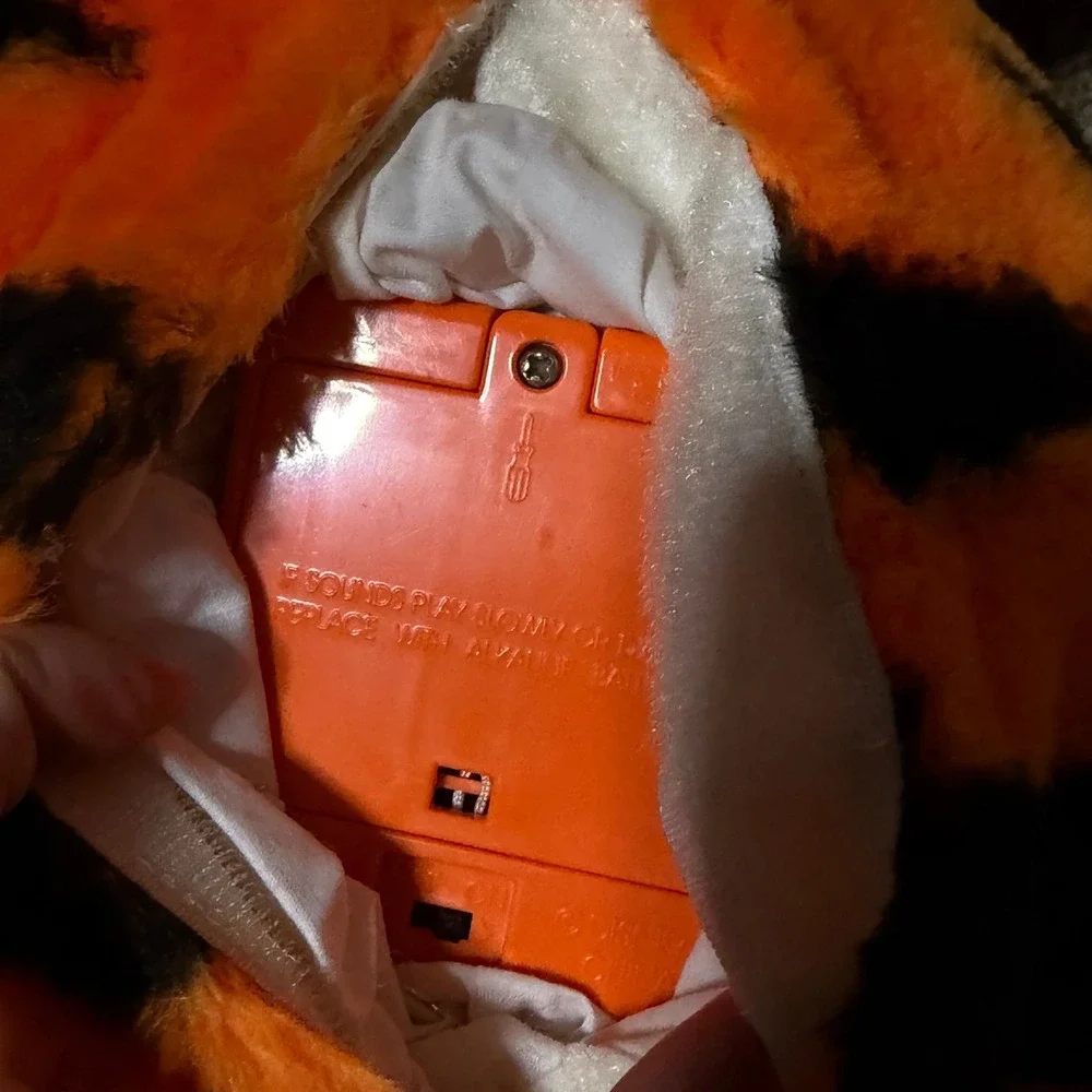 Jumbo talking tigger